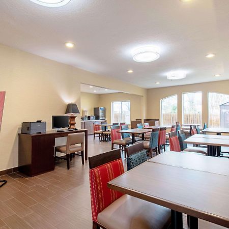 Comfort Inn & Suites And Suites Φρέντερικσμπεργκ Εξωτερικό φωτογραφία