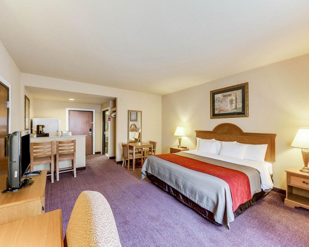 Comfort Inn & Suites And Suites Φρέντερικσμπεργκ Εξωτερικό φωτογραφία