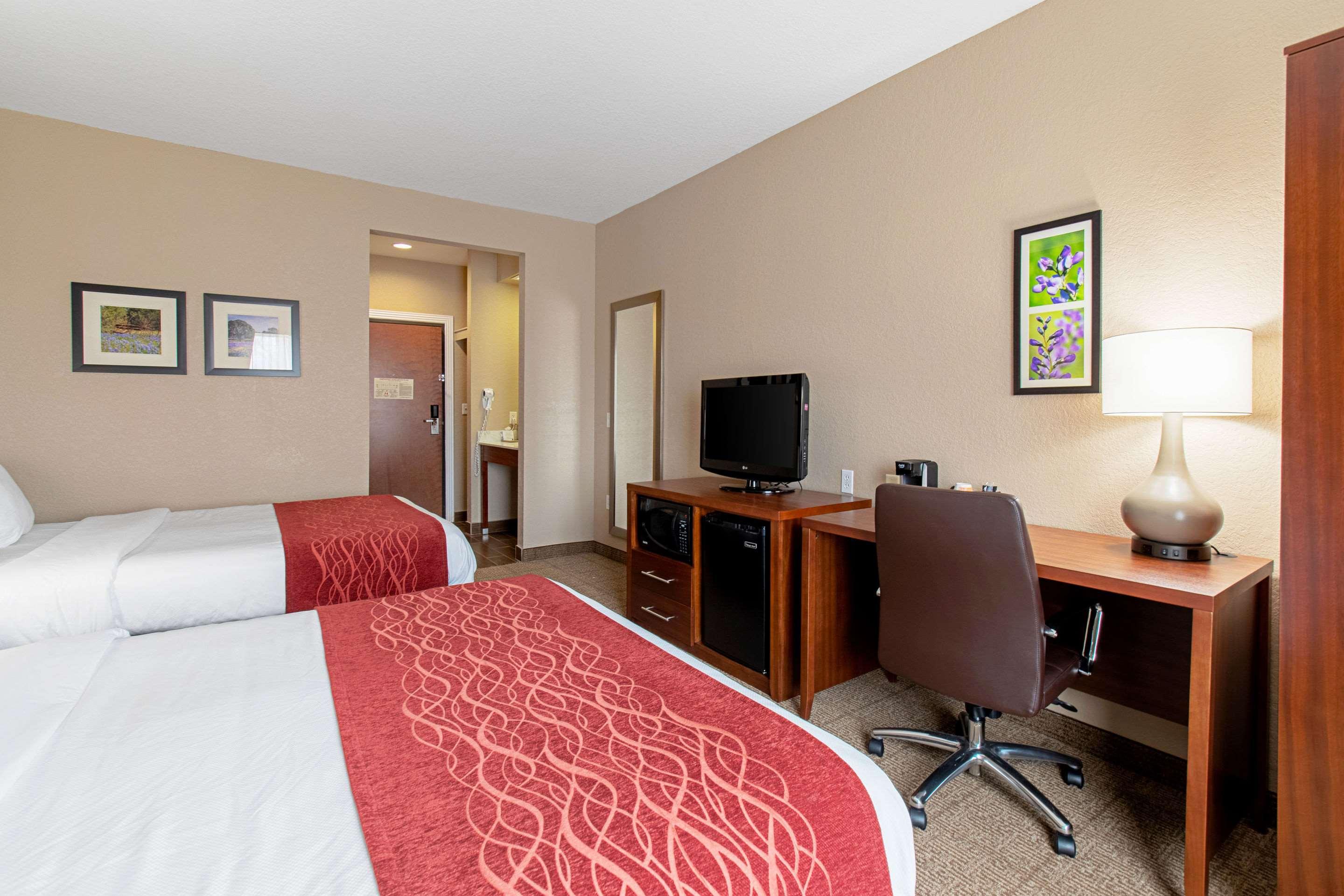 Comfort Inn & Suites And Suites Φρέντερικσμπεργκ Εξωτερικό φωτογραφία